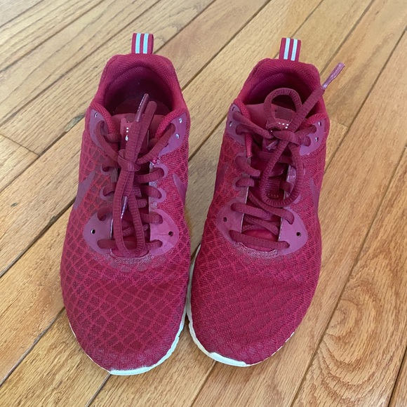 EUC Nike Air Max Motion - Picture 4 of 4